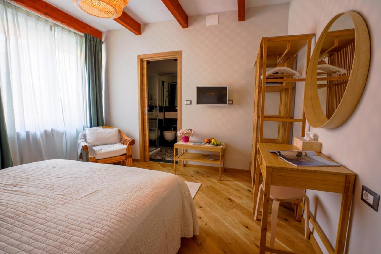 Sa Domo E Giuanne E Giuanna Bed and Breakfast Bosa Exteriör bild