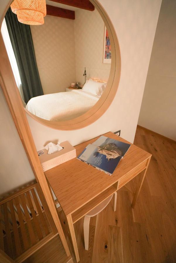 Sa Domo E Giuanne E Giuanna Bed and Breakfast Bosa Exteriör bild