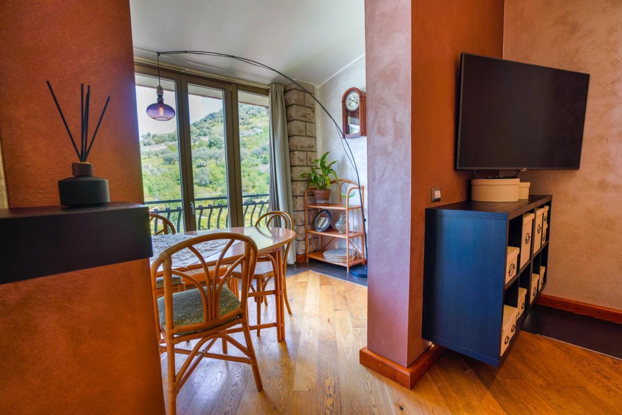 Sa Domo E Giuanne E Giuanna Bed and Breakfast Bosa Exteriör bild
